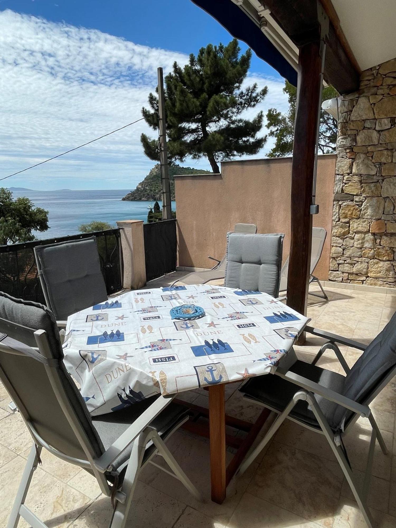 Residence Le Golfe Bleu Le Le Rayol-Canadel-sur-Mer Exterior foto